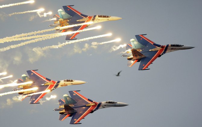 25 Countries Defy Sanctions to Attend MAKS-2015 Air Show 