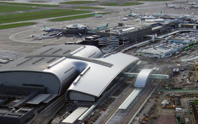 Flights resume after fire at Dublin Airport