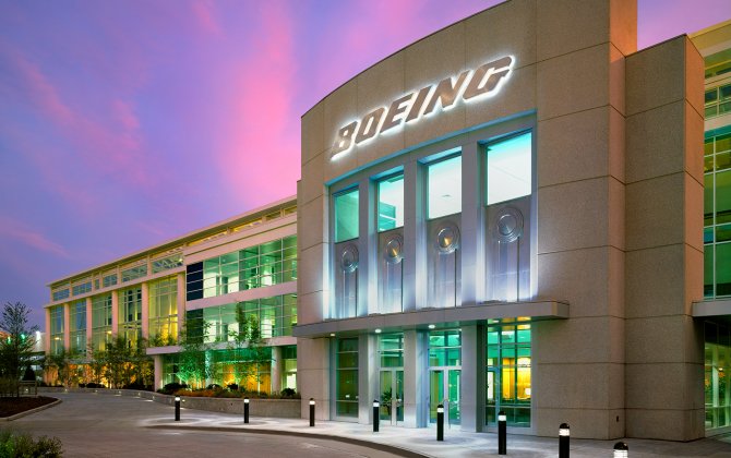 Boeing uses its clout to control supplier consolidation