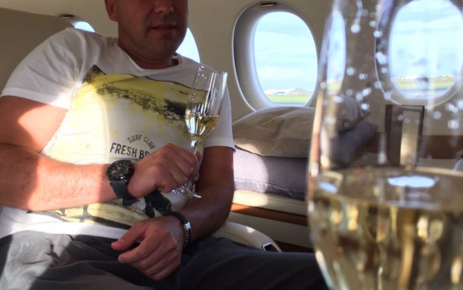 Private Jet Dining