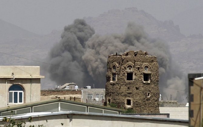 Saudi-led coalition jets kill 20 at a wake in Yemen: residents