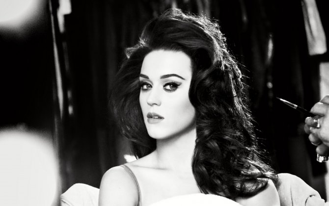 Katy Perry To 'Roar' In Dubai