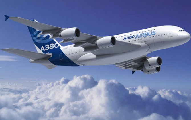 Airbus Faces A380 Test as Singapore Weighs Lease Renewal: Banker