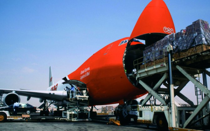 Volatile markets impact TNT in Q3