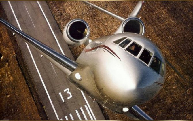  Dassault Falcon 900B by Mark Huber