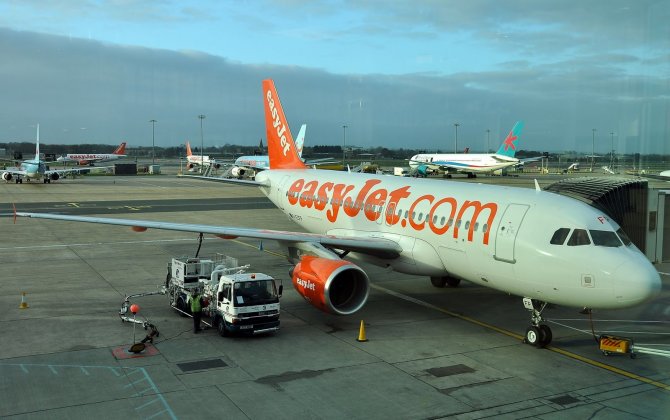 easyJet Flight Makes Emergency Landing After Pilot Passes Out