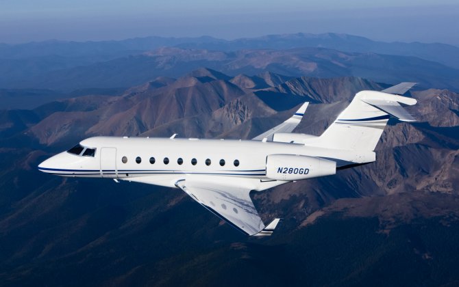 Spotlight on the Gulfstream G280 Business Jet Cabin Interior - AIN TV