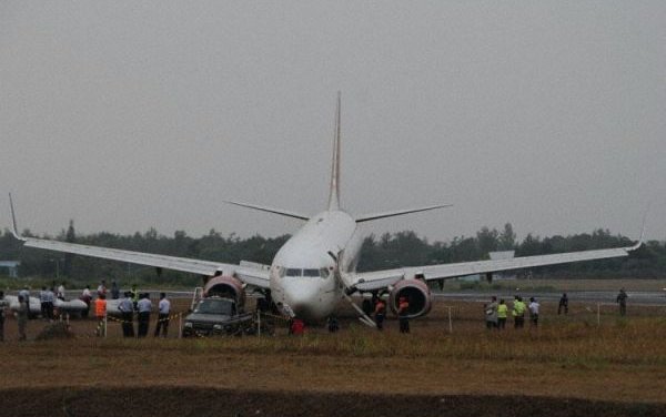 Accident: Batik B739 at Yokyakarta on Nov. 6, 2015, Overran Runway