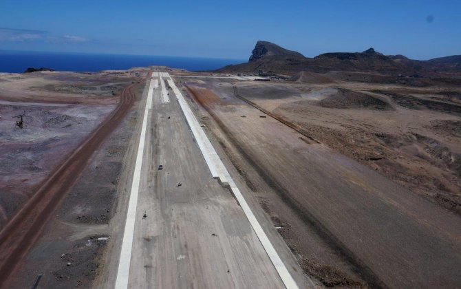 St. Helena Airport opening delayed to May 2016