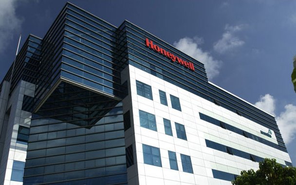 Honeywell acquires Satcom 1 to strengthen connectivity offer 