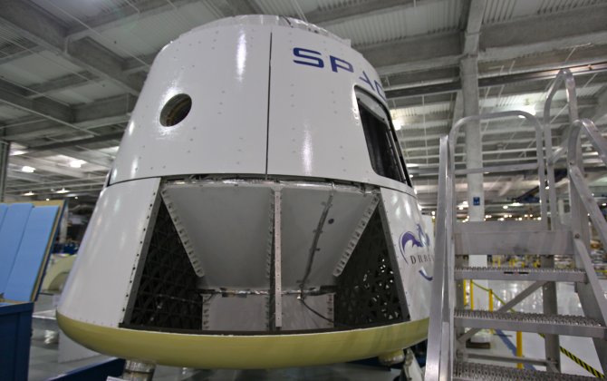 NASA orders first manned SpaceX flight to ISS