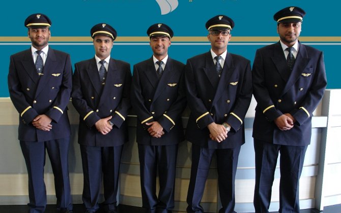 Oman Air puts 21 new Omani pilot candidates through training 