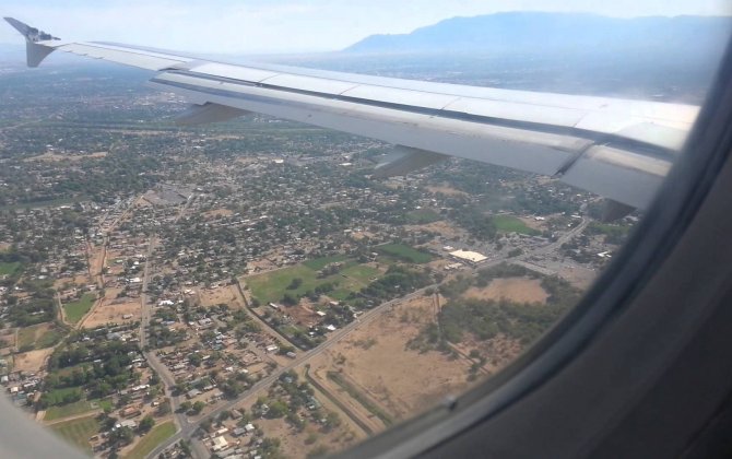 FAA orders brief grounding of flights at Albuquerque airport  