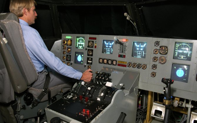 200 pilots and air navigators of Western MD Aviation upgrade their skill category