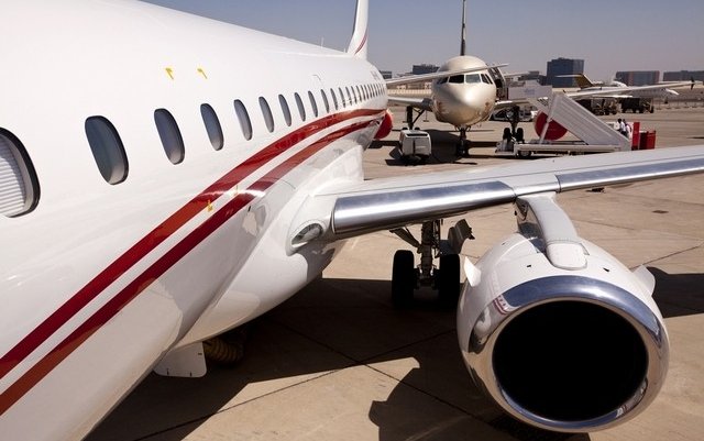 Abu Dhabi&rsquo;s Al Bateen airport expects more flights due to cheaper oil
