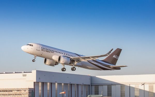 ACJ320neo takes to the skies for the first time