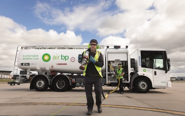 Air bp returns to EBACE to demonstrate its customer portal enhancements and share SAF insights 