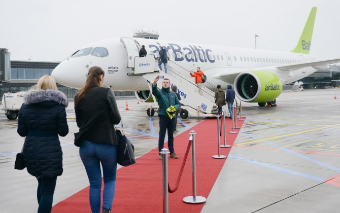 airBaltic CS300 Logs 1000 Hours