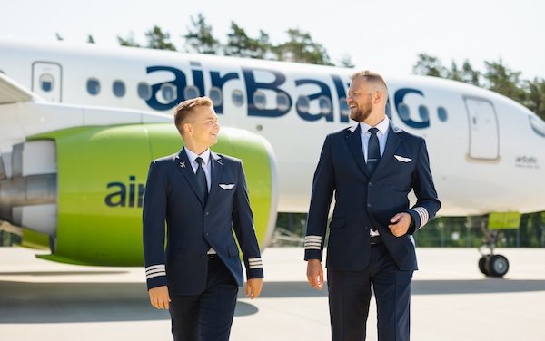 airBaltic unveils new comprehensive pilot offer