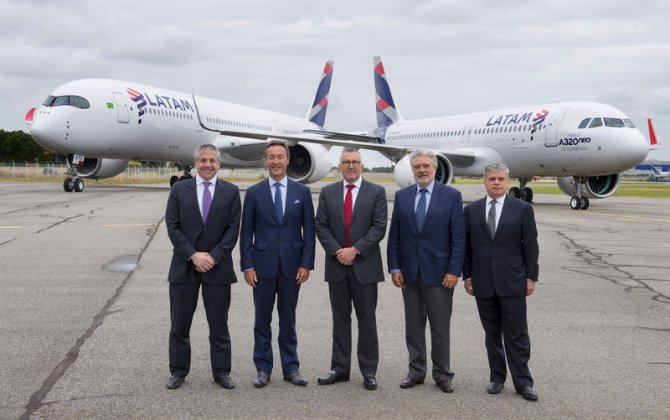 Airbus delivers the Americas&rsquo; first A320neo to LATAM Airlines Group