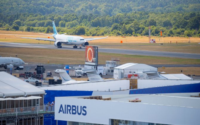 Airbus flies high during the 2018 Farnborough Airshow&rsquo;s opening day