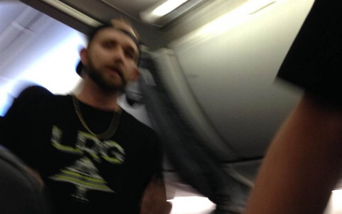 Alaska Airlines Flight Diverts to Denver After Passenger Threatens Crew