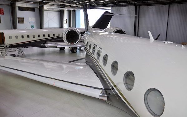 Aviation MRO leader Flying Colours joins Flexjet family of companies