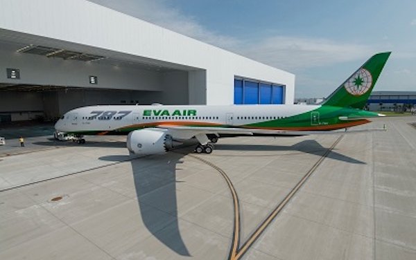 Boeing, Air Lease Corp., EVA Air Celebrate Airline's First 787-9 Dreamliner