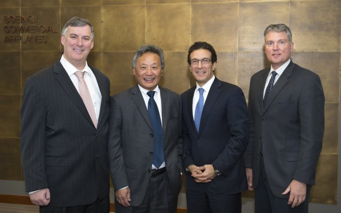 Boeing, CDB Aviation Lease Finance Announce Order for 30 737 MAX 8 airplanes