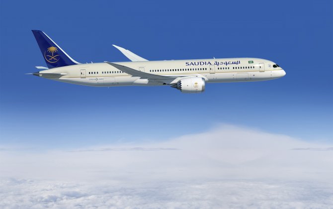 Boeing Delivers First 787 Dreamliner to Saudia
