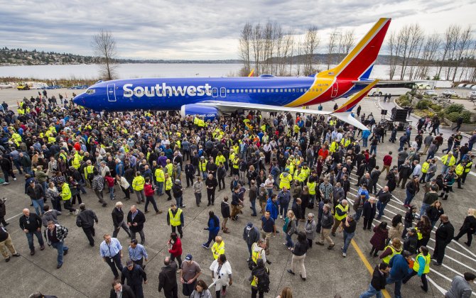 Boeing Recognized by GUINNESS WORLD RECORDS&trade; for 10,000th 737