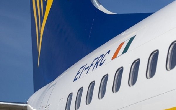 Boeing, Ryanair Celebrate Milestone Delivery of Airline's 400th Next-Generation 737-800