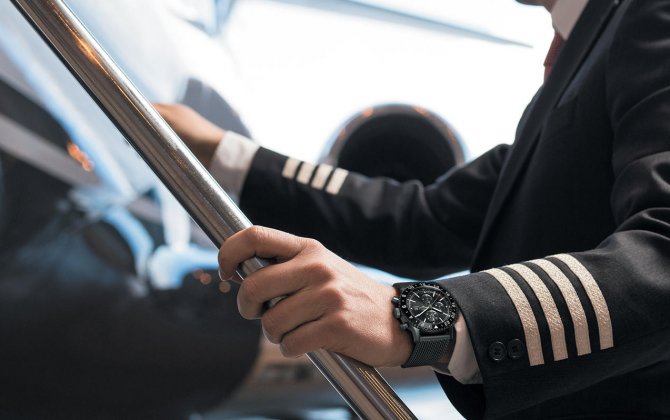 Breitling launches the all new Chronoliner Blacksteel watch