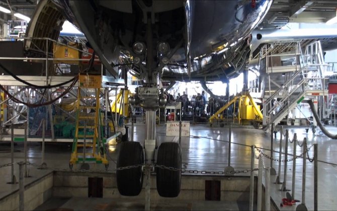 British Airways' Cardiff Maintenance Team Welcomes the Dreamliner