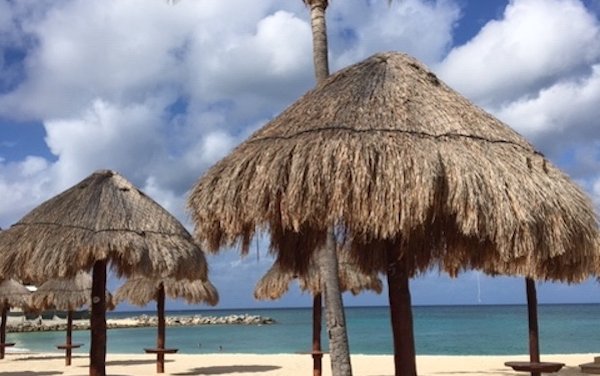 Caribbean airlift - waking up in paradise?