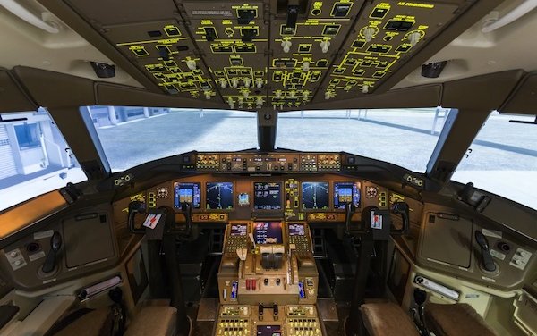 Cathay Pacific relaunches its Cadet Pilot programme in collaboration with The Hong Kong Polytechnic University
