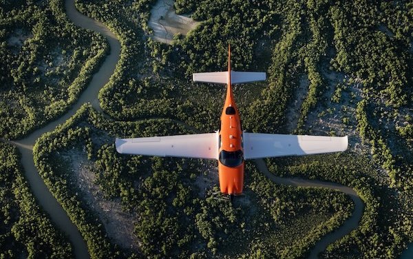 Cirrus unveils 2026 SR Series G7+ aircraft