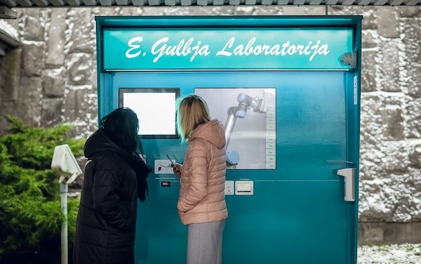 Contactless Covid-19 testing point starts operating at Riga Airport
