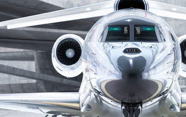 Dual HUD certified on Dassault Aviation Falcon 8X
