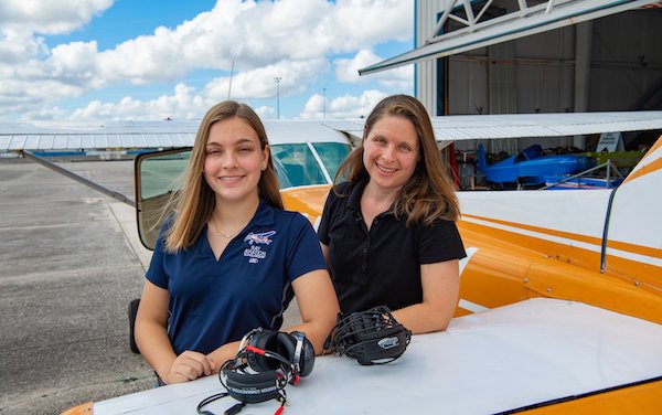 EAA Ray Aviation Scholarship program reaches 500 pilots