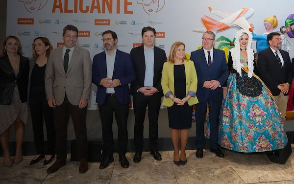 easyJet celebrates the opening of its new base in Alicante