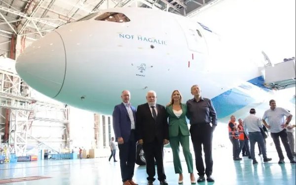 EL AL takes delivery of its fourth 787-8 Dreamliner and inaugurates its first flight in SAF