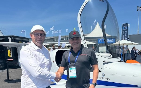 Elixir Aircraft signs with Airways Aviation for 16 aircraft at Paris Airshow
