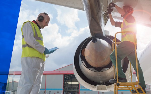 EmbraerX signs services agreement with Jet Flight Service for the use of Beacon