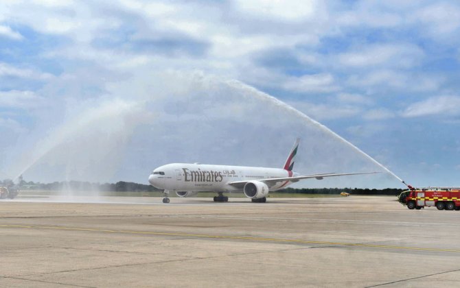 Emirates celebrates inaugural flight to London Stansted