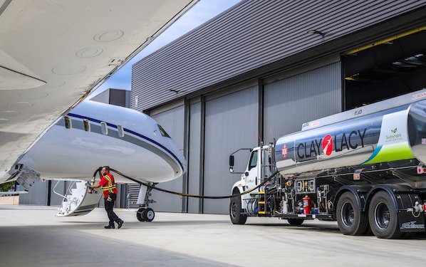 EPA recognizes Clay Lacy Aviation among leading green power users