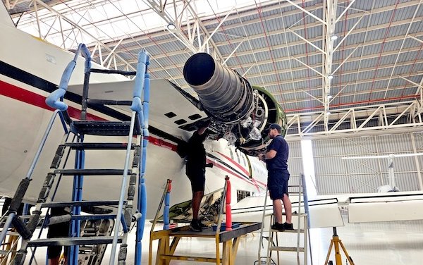 ExecuJet MRO Services South Africa completes its first gearbox replacement on Challenger 604