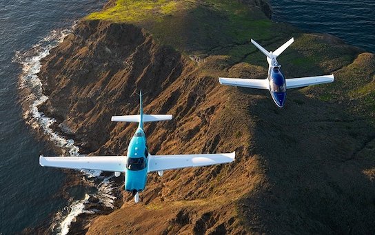 Expanded services for international customers by Cirrus Aircraft