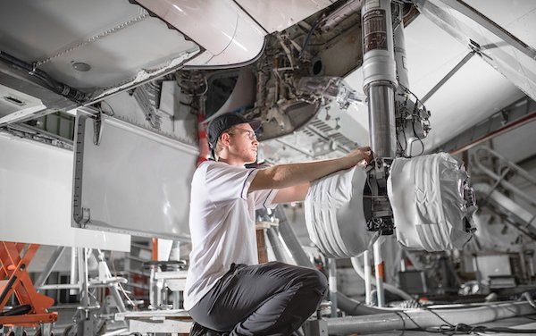 Expanded program with new options - Dassault signs up 500th FalconCare maintenance contract