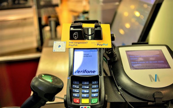 First airport in Europe with integrated PayPal QR code directly at point-of-sale